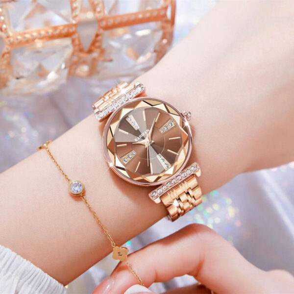 Women's Diamond Mirror Fashion Waterproof Steel Watch - Image 4