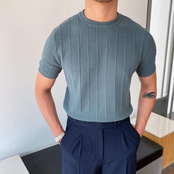 Short Sleeve Knitted T-shirt Summer Men's Light Round Neck Thin Tops - Image 3