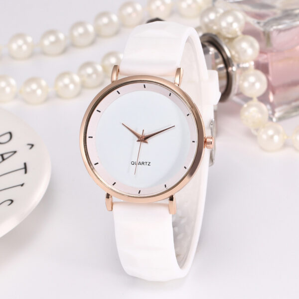 Men's And Women's Jelly Casual Silicone Watches - Image 6