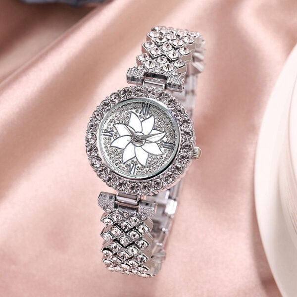 Fashion Temperament Diamond Starry Bracelet Watch Lady Creative Gift Set - Image 8