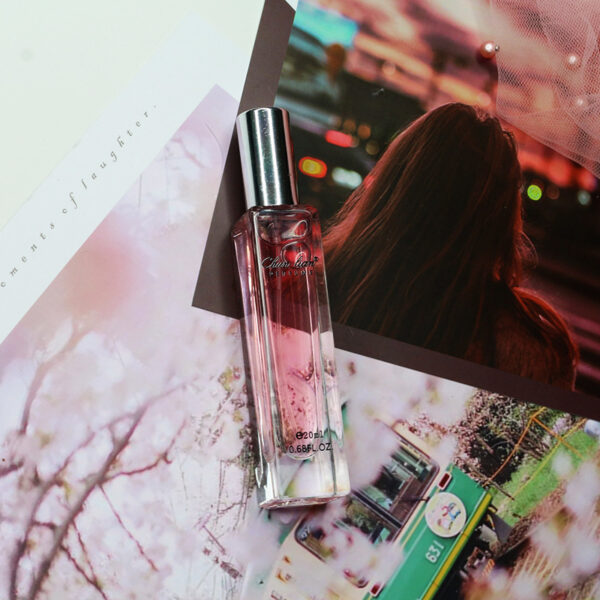 Student girl perfume - Image 4