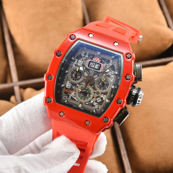 Modern Sports Mechanical Wind Quartz Small Three-plate Craft Watch - Image 8