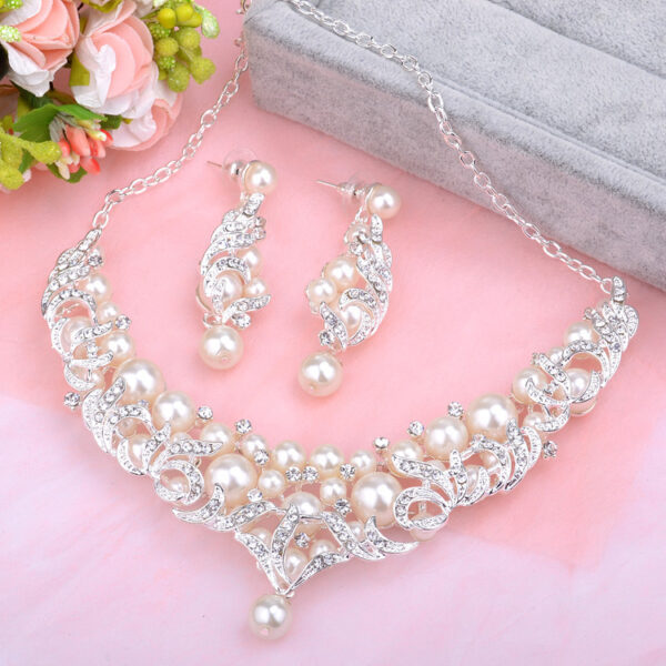 The new trade suits Europe pearl necklace jewelry pendant bride alloy big high-end wedding accessories - Image 3