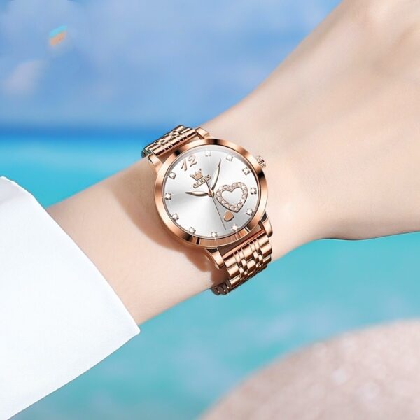 Fashion Waterproof Women's Quartz Watch - Image 4