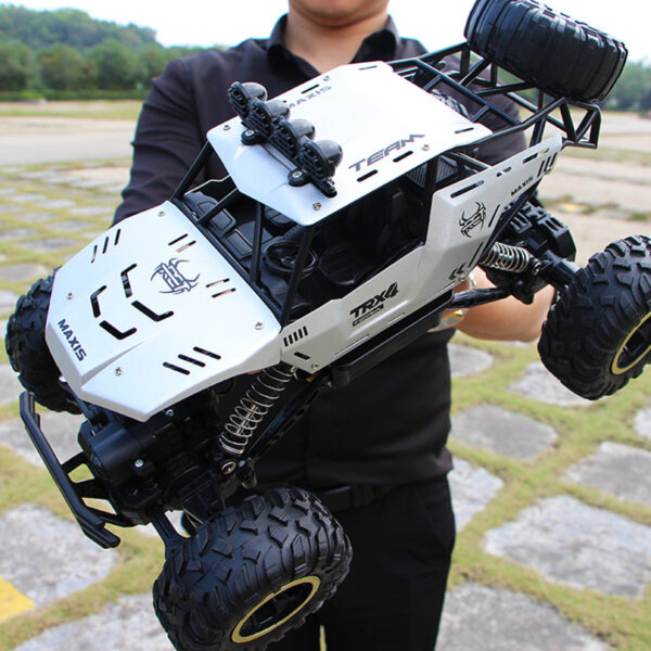 Remote control car - Image 5