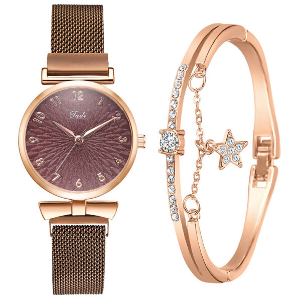 Fashion Mesh Strap Ladies Quartz Watch - Image 6