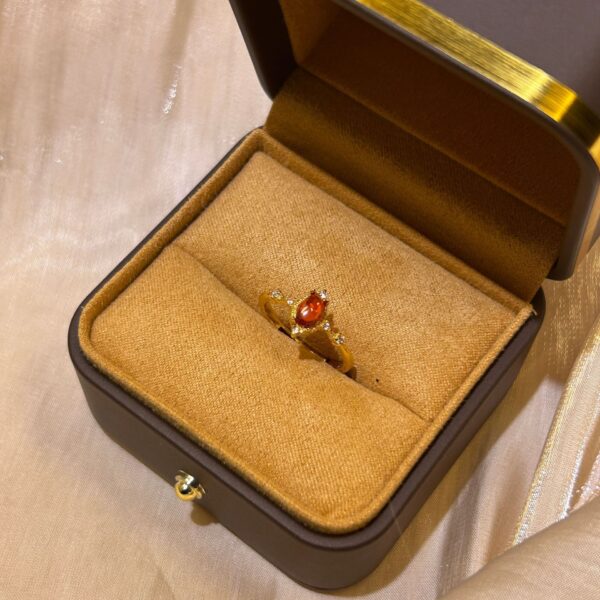 Retro 18K Gold Ring Women - Image 4