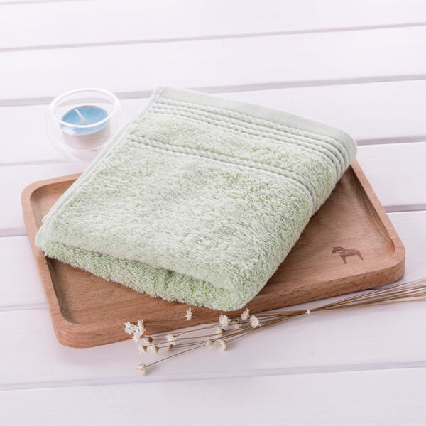 Suction face towel - Image 2