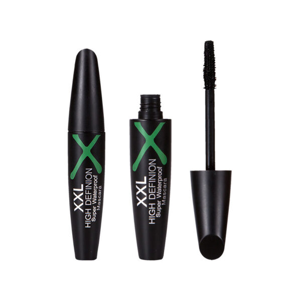 Natural long-lasting mascara