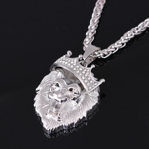 Europe and the United States selling diamond crown lion hip-hop luminous necklaces men Unisex gold-plated hiphop luminous Pendant - Image 3