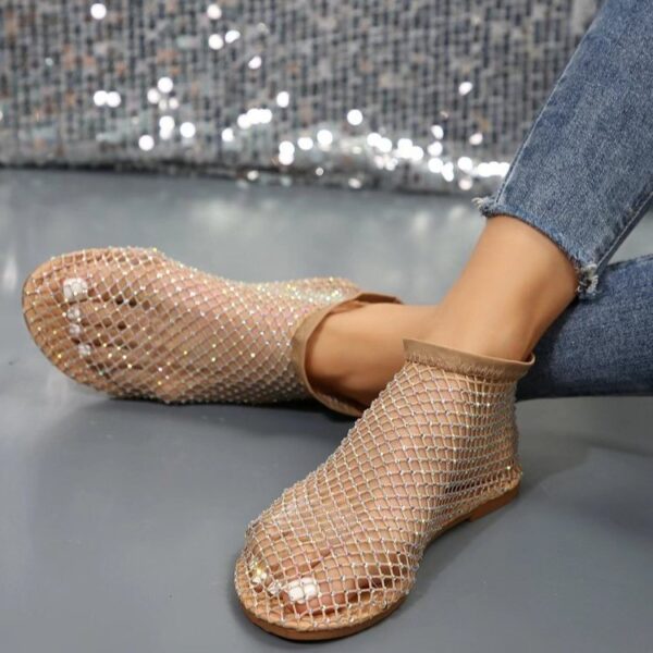 New Hollow Flat Sandals With Rhinestone Design Summer Fashion Round Toe Shoes For Women - Image 3