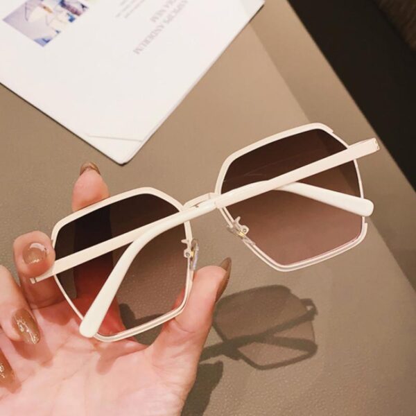 Ins Vintage Half-Frame Sunglasses Summer Oversize Metal Square Eyewear Uv400 Outdoor Sunscreen Women UV Protection Sunglasses - Image 7