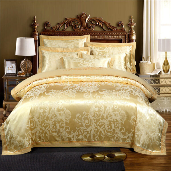 European Style Jacquard Cotton Embroidery Quilt Cover - Image 5