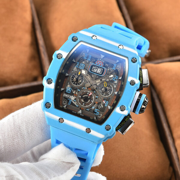 Modern Sports Mechanical Wind Quartz Small Three-plate Craft Watch - Image 4