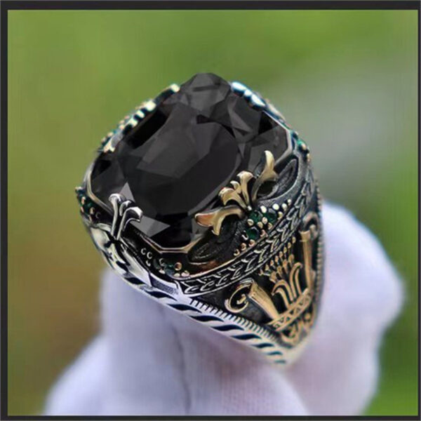 Inlaid Emerald Men's Luxury Ring Personality Retro - Image 8