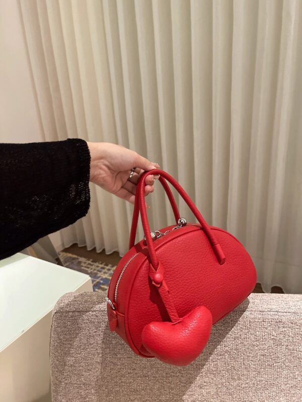 Handbag For Women Luxury Desinger Heart Crossbody Bag Solid Concise Ladies Femlae Bag - Image 4