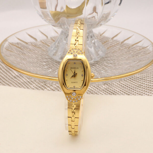 Women's Fashion Alluvial Gold Vintage Pineapple Pattern Watch - Image 3