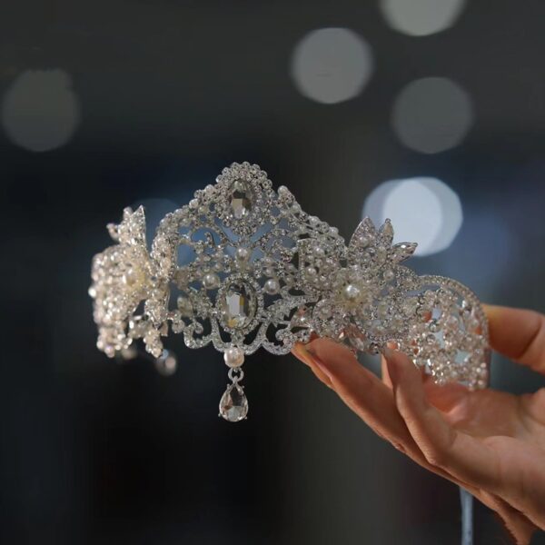 New Wedding Dress Silver Forehead Crown Temperament Luxury Rhinestone Alloy - Image 3