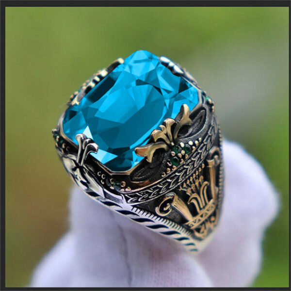 Inlaid Emerald Men's Luxury Ring Personality Retro - Image 4