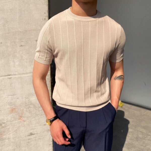 Short Sleeve Knitted T-shirt Summer Men's Light Round Neck Thin Tops - Image 2