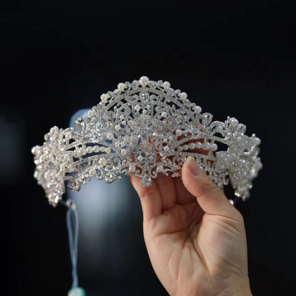 New Wedding Dress Silver Forehead Crown Temperament Luxury Rhinestone Alloy - Image 4