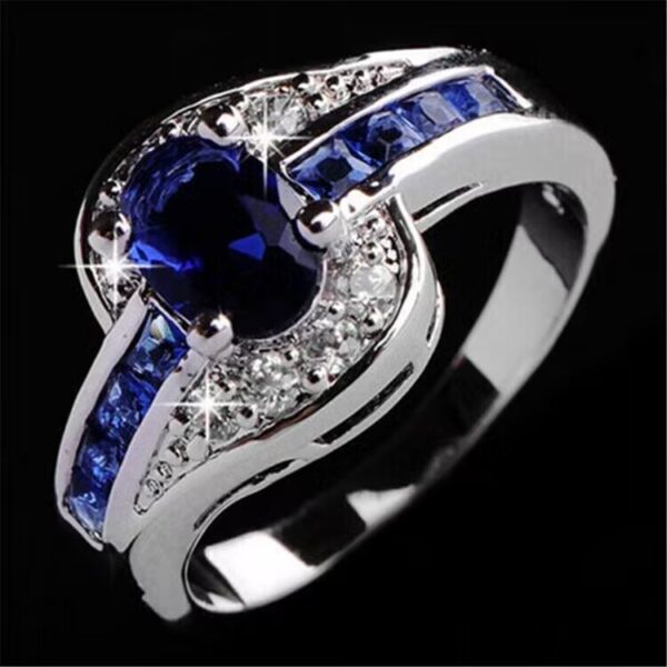 Egg-shaped Zircon Inlaid Ring Crystal Stylish Temperament - Image 3