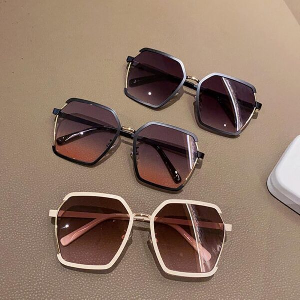 Ins Vintage Half-Frame Sunglasses Summer Oversize Metal Square Eyewear Uv400 Outdoor Sunscreen Women UV Protection Sunglasses - Image 3