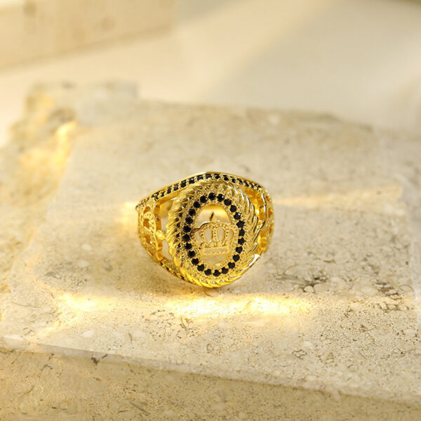 Exquisite Crown Virgin Mary Hollowed Fashion Simple Ring - Image 2