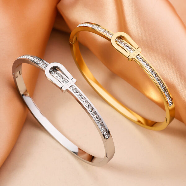 Gold Plating Exquisite Stainless Steel Bracelet Fashion Bracelet & Bangles For Women Lady Jewelry Charm Valentine's Gift