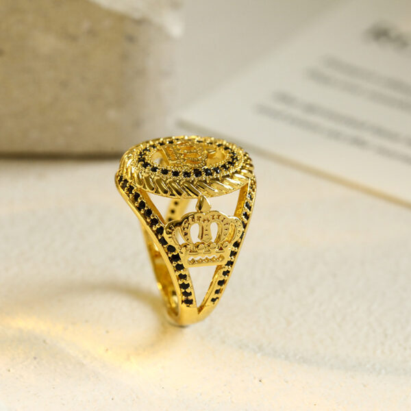 Exquisite Crown Virgin Mary Hollowed Fashion Simple Ring - Image 3