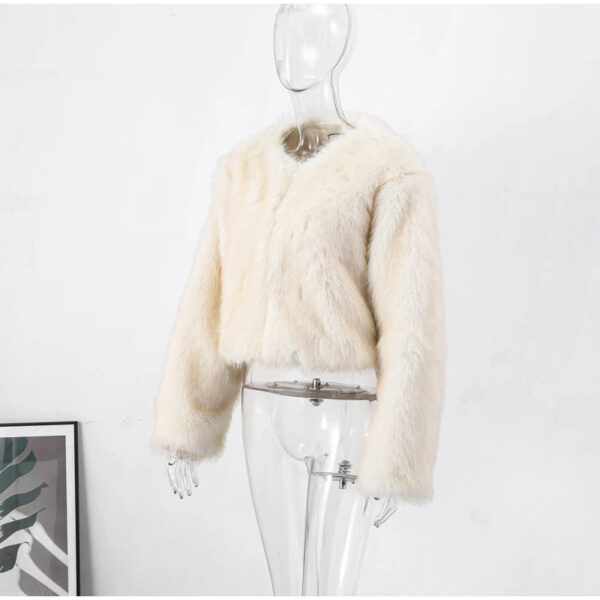 Women's Round Neck Long Sleeve Faux Fur Coat - Image 5