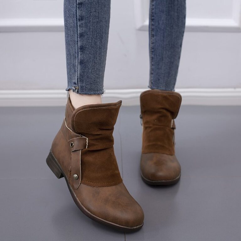 Belt buckle flat thick heel women's boots - Image 3