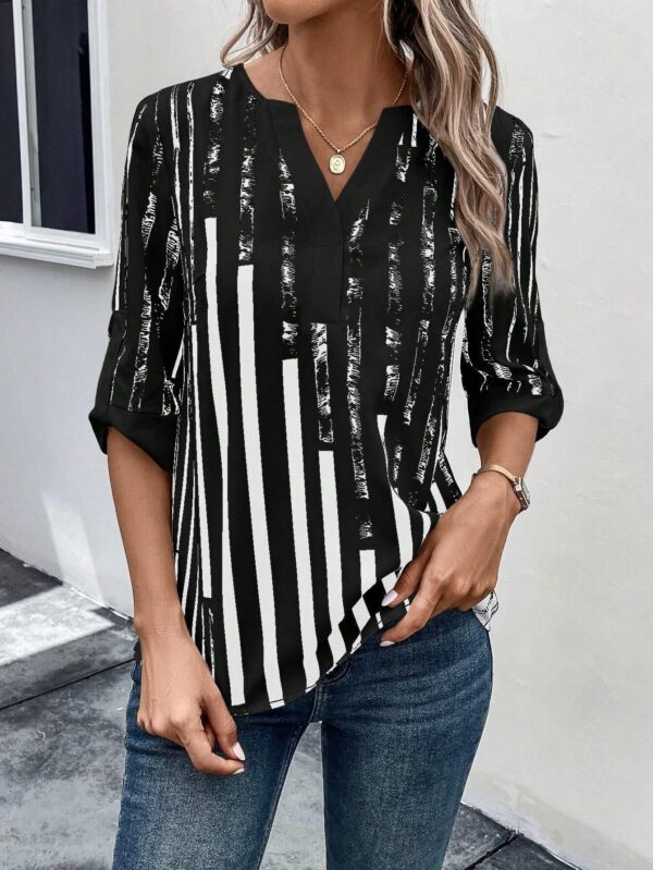 Double Matching Contrast Color Positioning Flower Half-sleeve Shirt Women's Top - Image 6