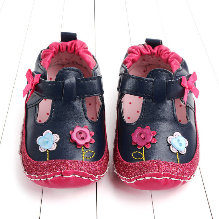 Rubber soled non-slip toddler shoes - Image 2