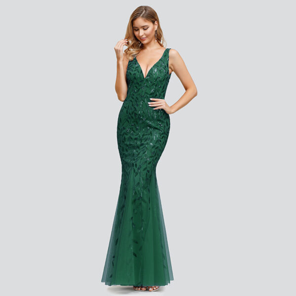 Sleeveless sequined fishtail party evening dress - Image 2