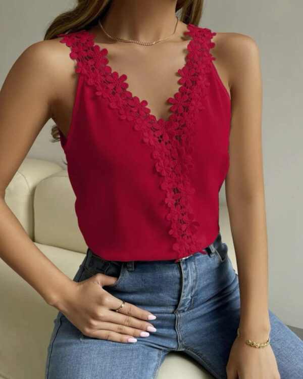 Women's Solid Color Lace Stitching Vest - Image 4