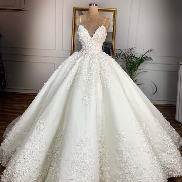 Deep V-neck Sexy Lace Floor-length Wedding Dress Romantic Aura Dignified Wedding Banquet Welcome 2024 New Spring - Image 5