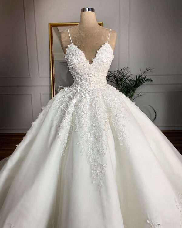 Deep V-neck Sexy Lace Floor-length Wedding Dress Romantic Aura Dignified Wedding Banquet Welcome 2024 New Spring - Image 7