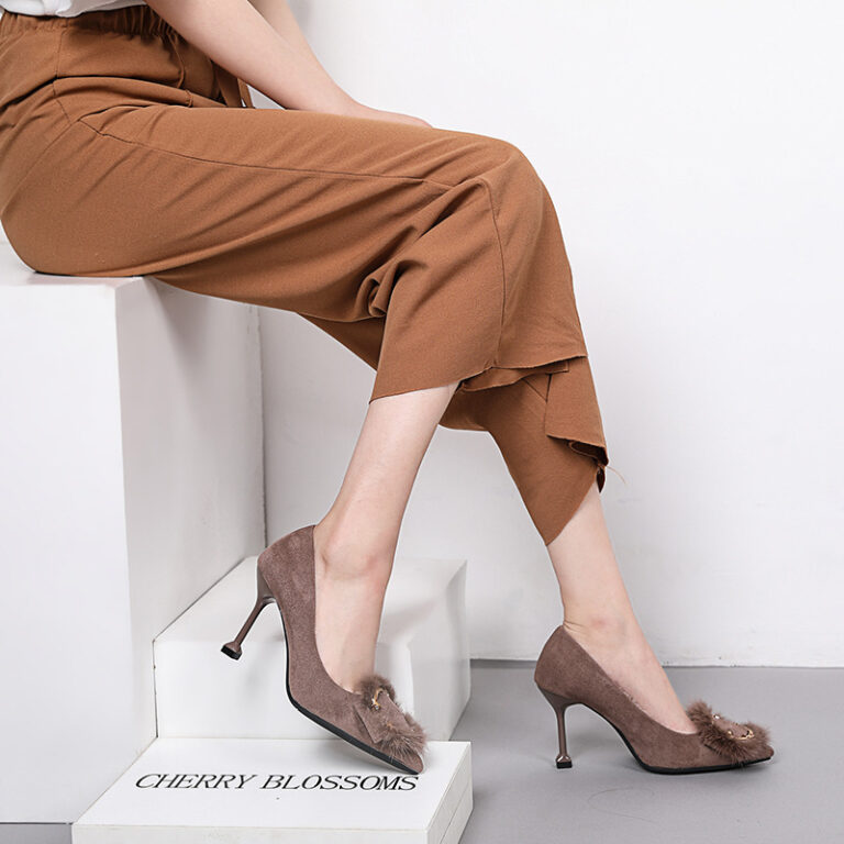 Ladies All-match Fashion Pointed Toe Hairy Shoes - Image 3