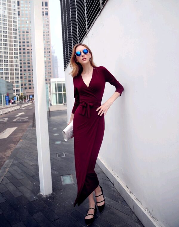 New V-neck Tie Waist Slim Slimming Dress - Image 5