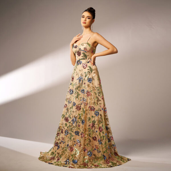 Elegant Sleeveless Sequined Suspender Evening Dress - Image 5