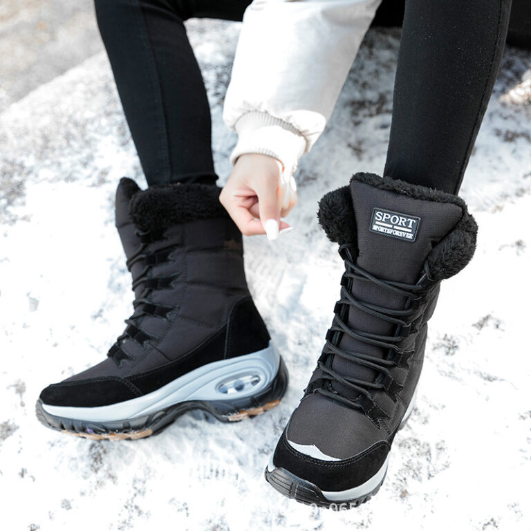 Plush high-top snow boots - Image 5