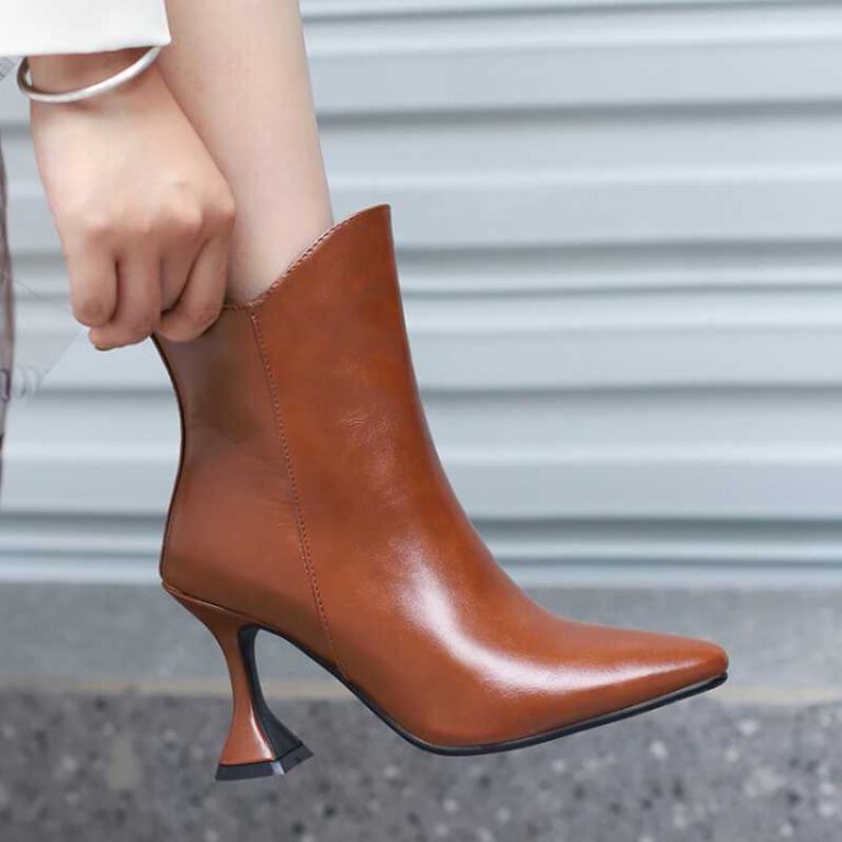 New Fashion Soft Leather Women's Shoes - Image 5