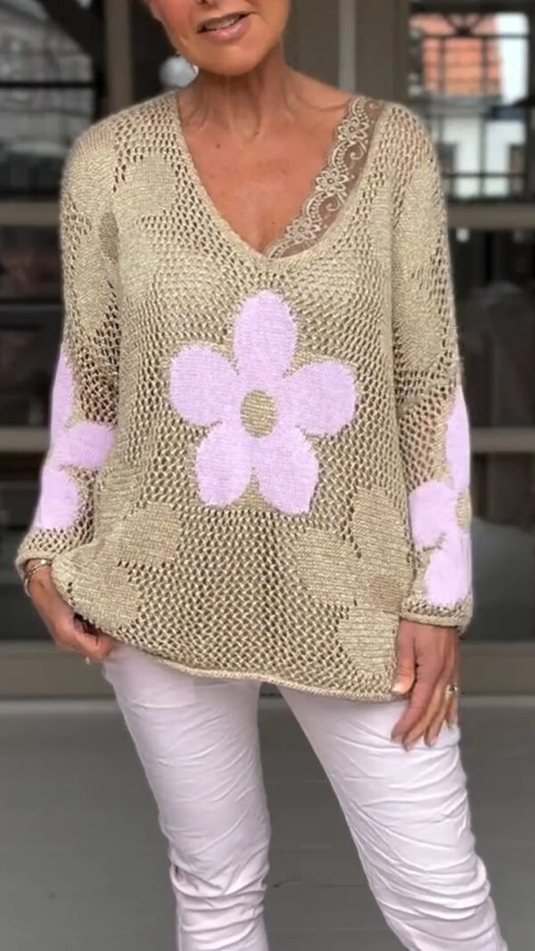 Floral Knitted Hollow Out V-neck Shirt - Image 3