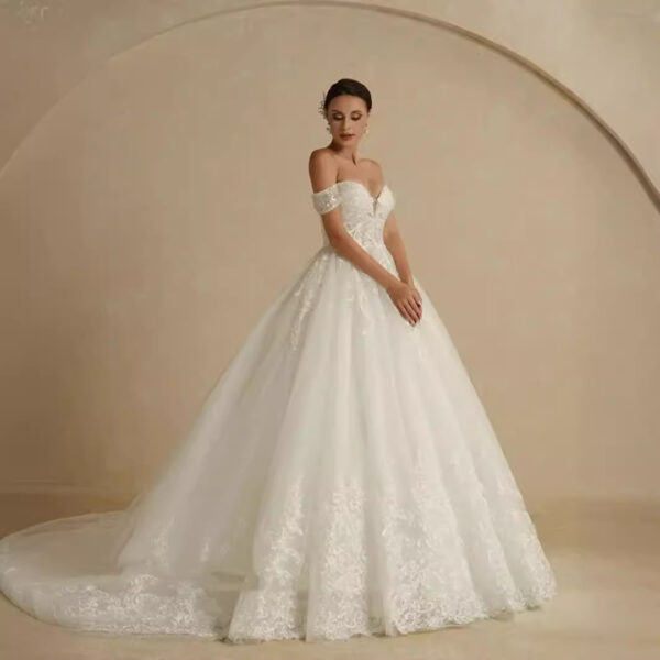 Off-shoulder Bridal Main Wedding Dress Elegant Court Style High-grade Luxury French Light Door Yarn - Image 6