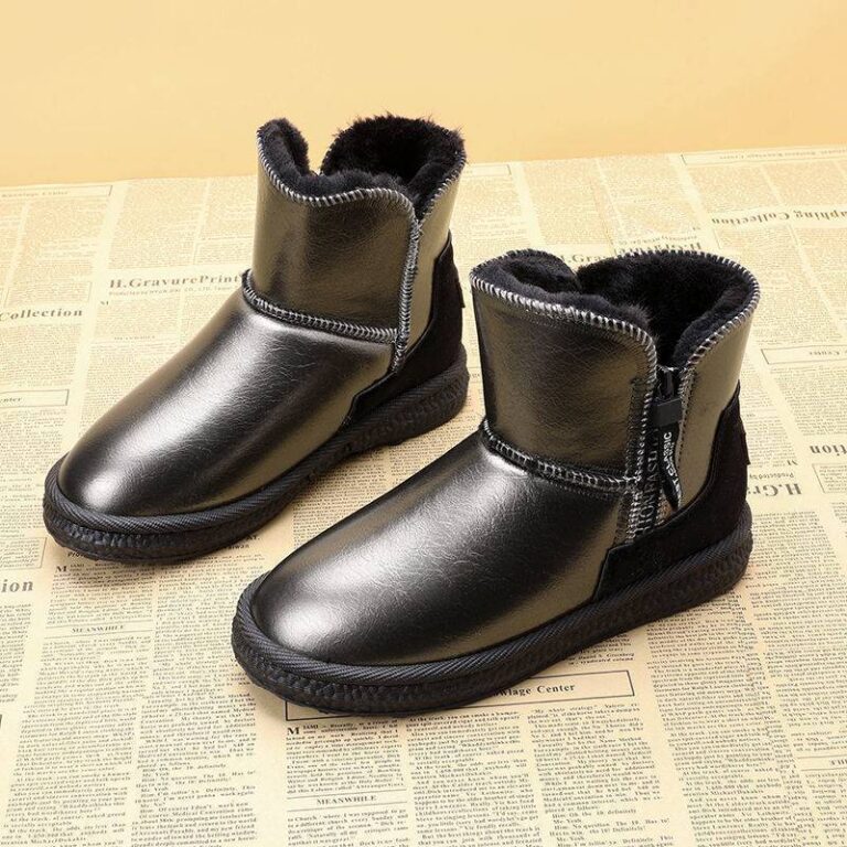 Women's New Velvet And Thickened Cotton Boots - Image 3