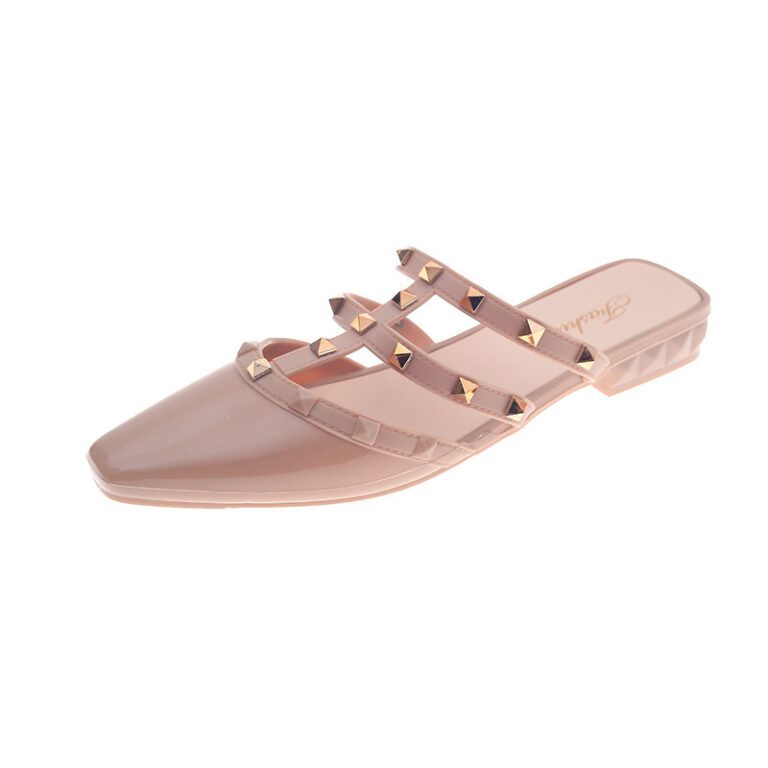 New Rivet Baotou Women's Sandals - Image 5