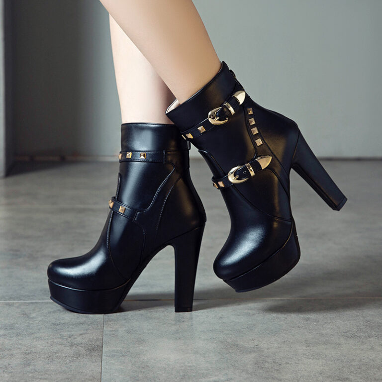 Women's studded thick heel short boots - Image 4