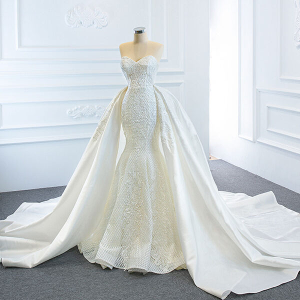 The Wedding Dress Wears Two Fishtail Tail Tube Tops, The Temperament Is Thin And Dreamy - Image 3