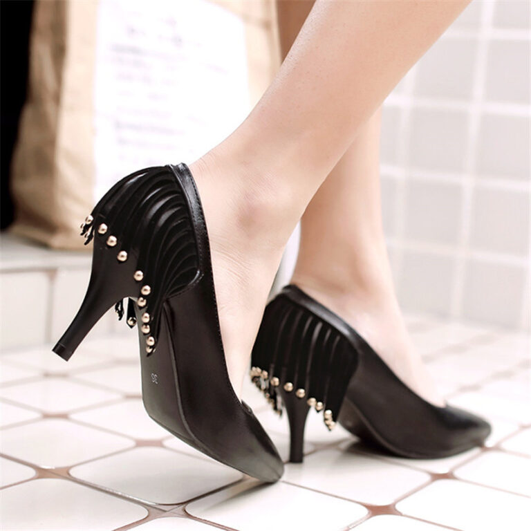 Tassel rivet high heel shoes - Image 3